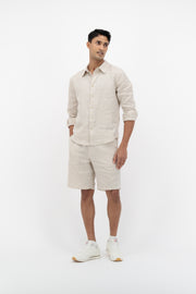 Men set