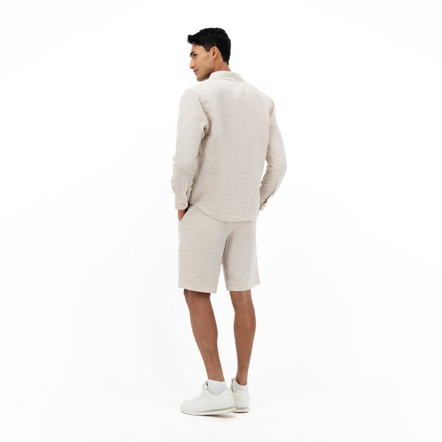 Men set